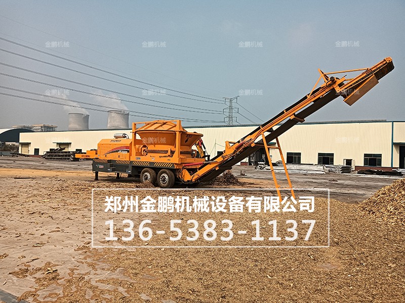 木材剝皮機(jī)操作技巧現(xiàn)場展示