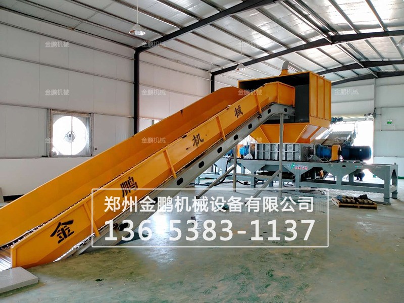雙軸撕碎機(jī)工廠實(shí)拍