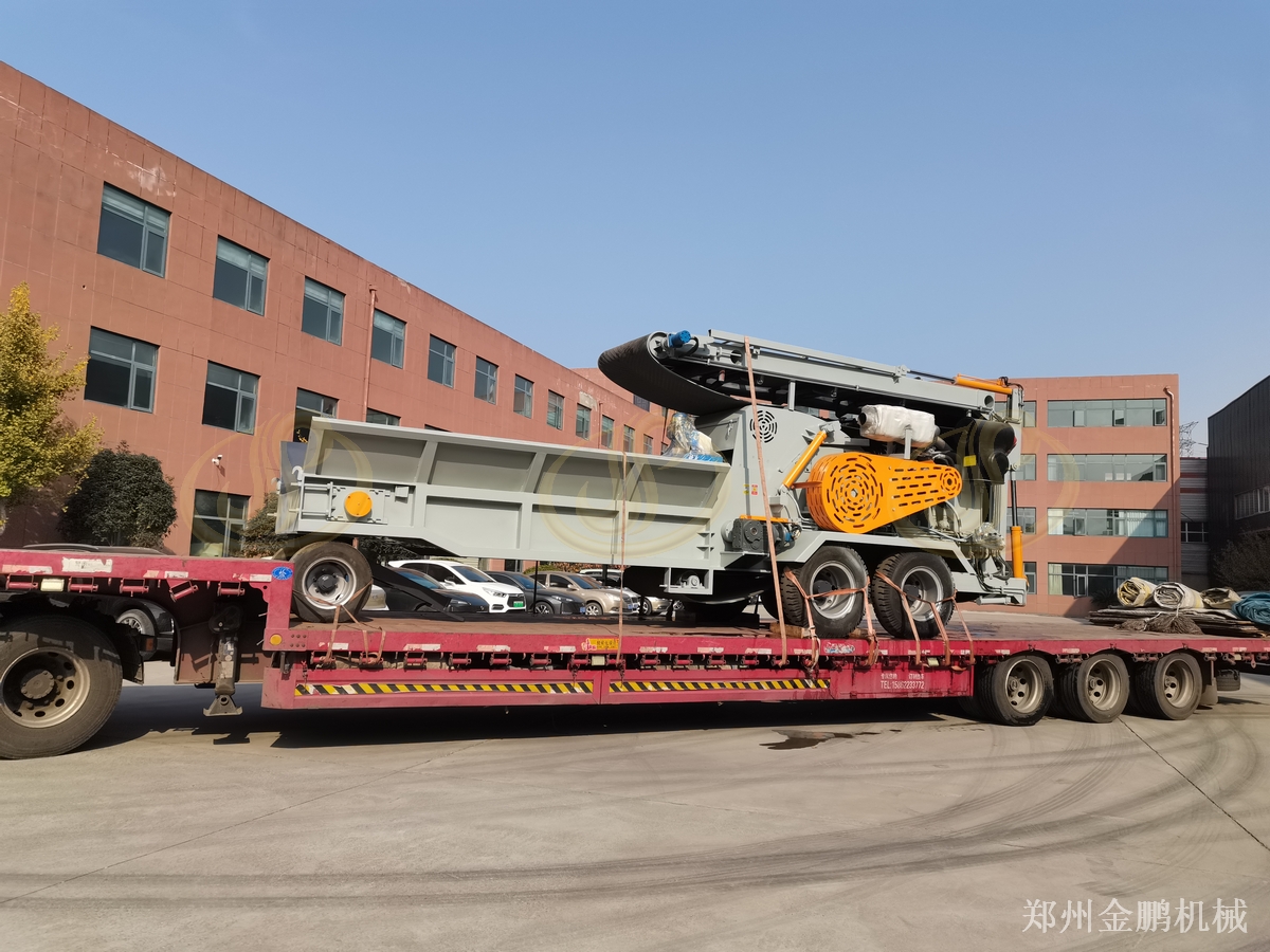鄭州金鵬建筑木材破碎機(jī)破碎板材與廢舊木材的適用邊界