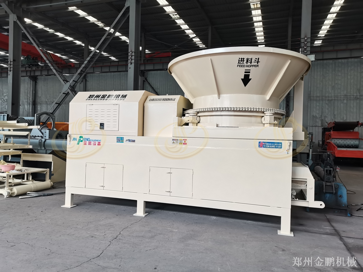 鄭州金鵬林木粉碎機(jī)JP3600圓盤式破碎機(jī)處理間伐原木