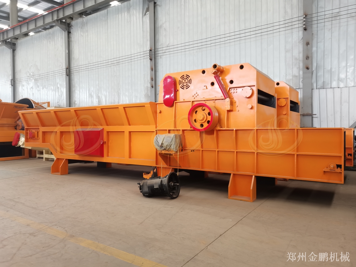 鄭州金鵬1600型木材粉碎機(jī)價(jià)格與廢舊建筑模板破碎配置